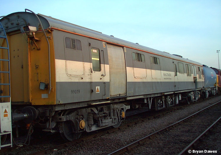 Photo of 99019 at Peterborough